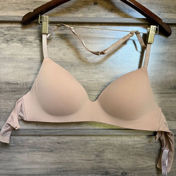 Victoria's Secret Tan Nude Versatile Strap Full Coverage Seamless Bra 32DD - Picture 1 of 8